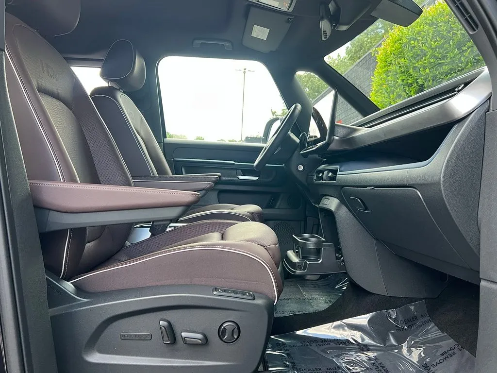 2025 Volkswagen ID. Buzz PRO S - Photo 30