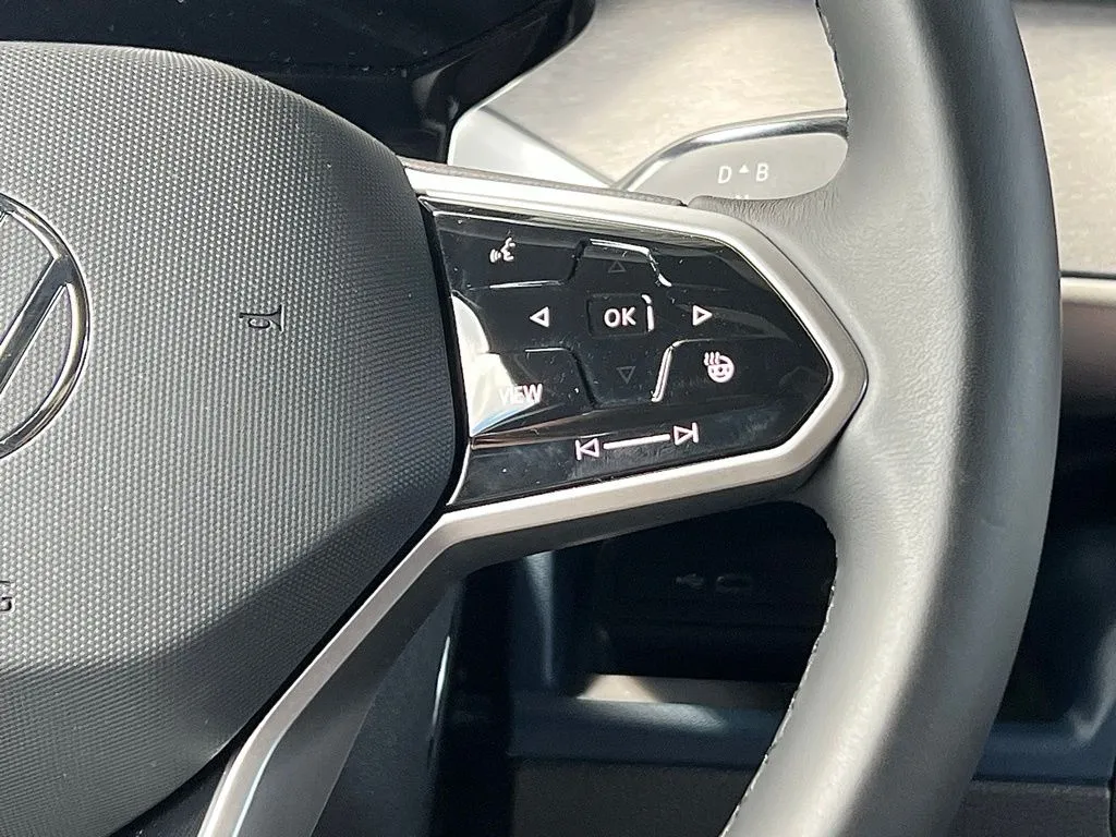 2025 Volkswagen ID. Buzz PRO S - Photo 39