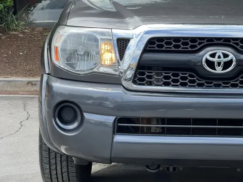 More photos of 2011 Toyota Tacoma at Gravity Autos Sandy Springs, GA