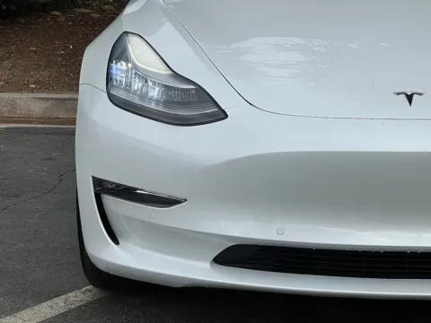 More photos of 2018 Tesla Model 3 Long Range at Gravity Autos Sandy Springs, GA