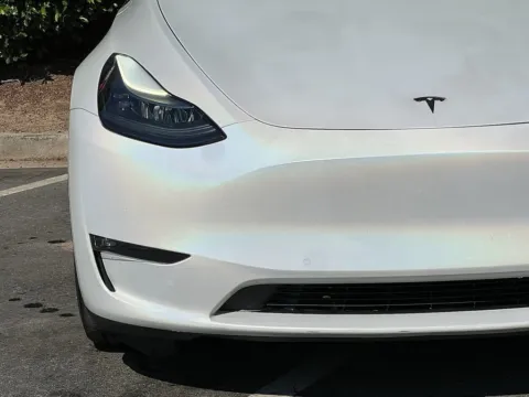 More photos of 2022 Tesla Model Y Performance at Gravity Autos Sandy Springs, GA