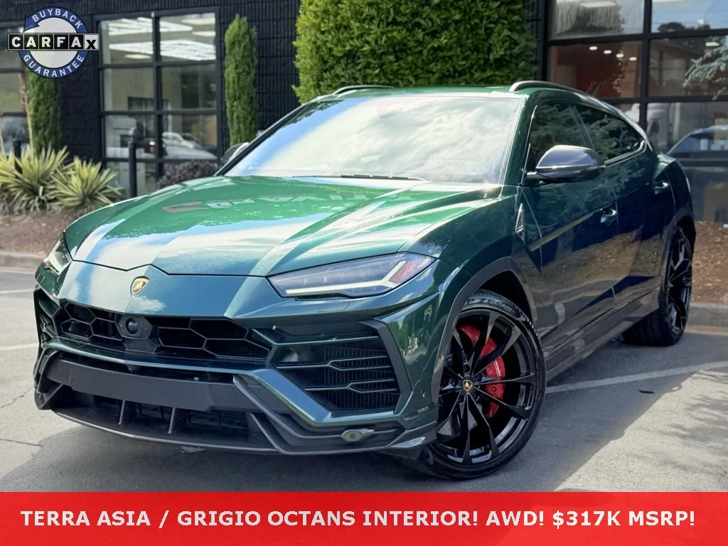 Green 2022 Lamborghini Urus for sale in Sandy Springs, GA