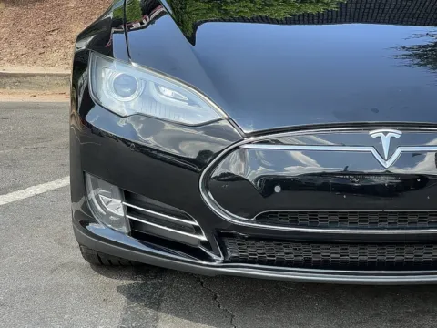 More photos of 2014 Tesla Model S at Gravity Autos Sandy Springs, GA