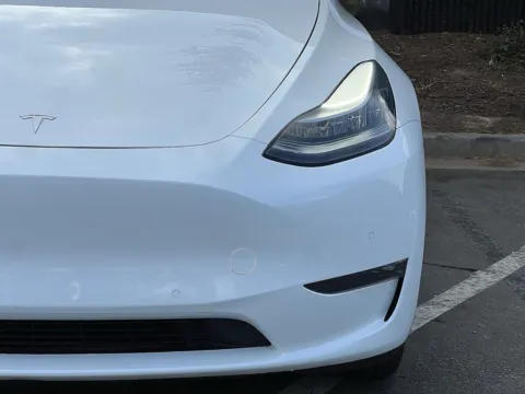 More photos of 2020 Tesla Model Y Long Range at Gravity Autos Sandy Springs, GA