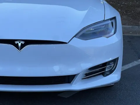 More photos of 2019 Tesla Model S at Gravity Autos Sandy Springs, GA