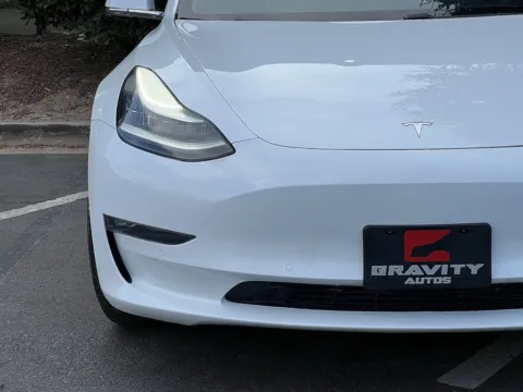 More photos of 2020 Tesla Model 3 Performance at Gravity Autos Sandy Springs, GA