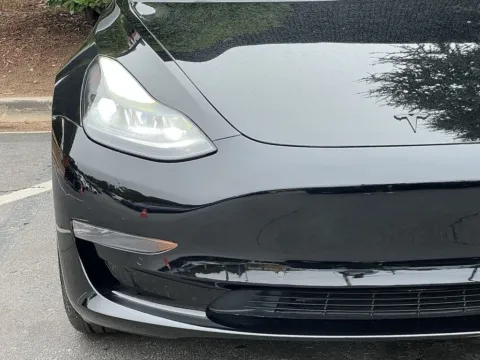 More photos of 2022 Tesla Model 3 at Gravity Autos Sandy Springs, GA
