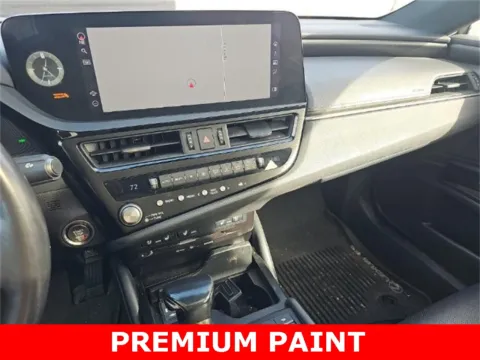 More photos of 2022 Lexus ES 350 at Gravity Autos Roswell, GA