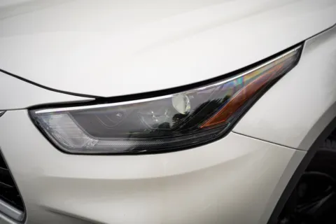 Another view of 2021 Toyota Highlander L for sale in Roswell, GA at Gravity Autos Roswell