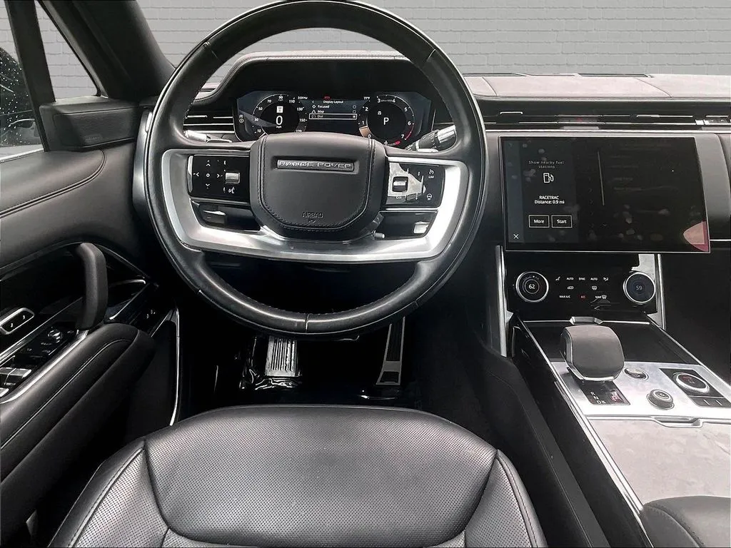 Land Rover Range Rover photo 8