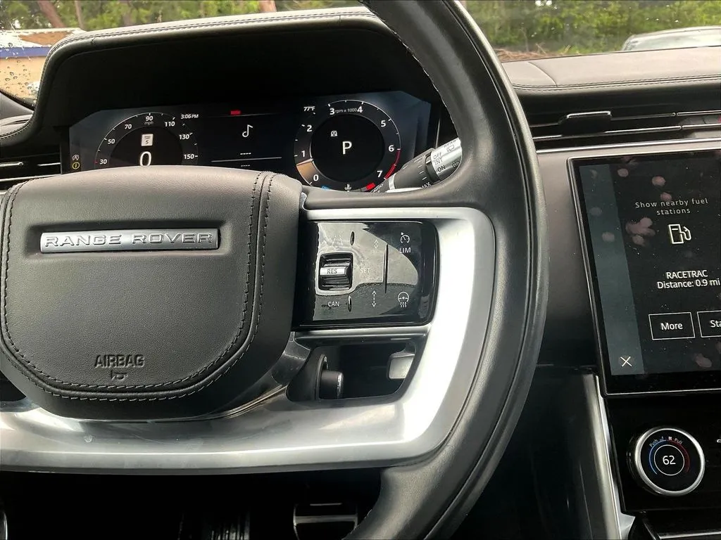 Land Rover Range Rover photo 11