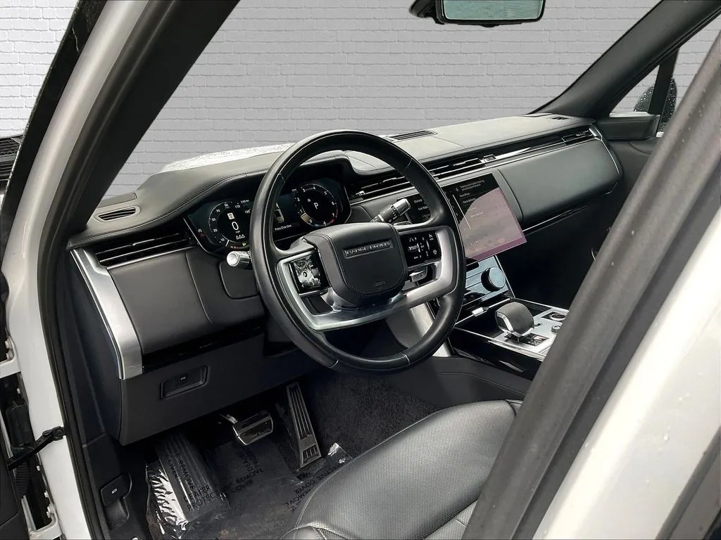 2022 Land Rover Range Rover Base - Photo 14