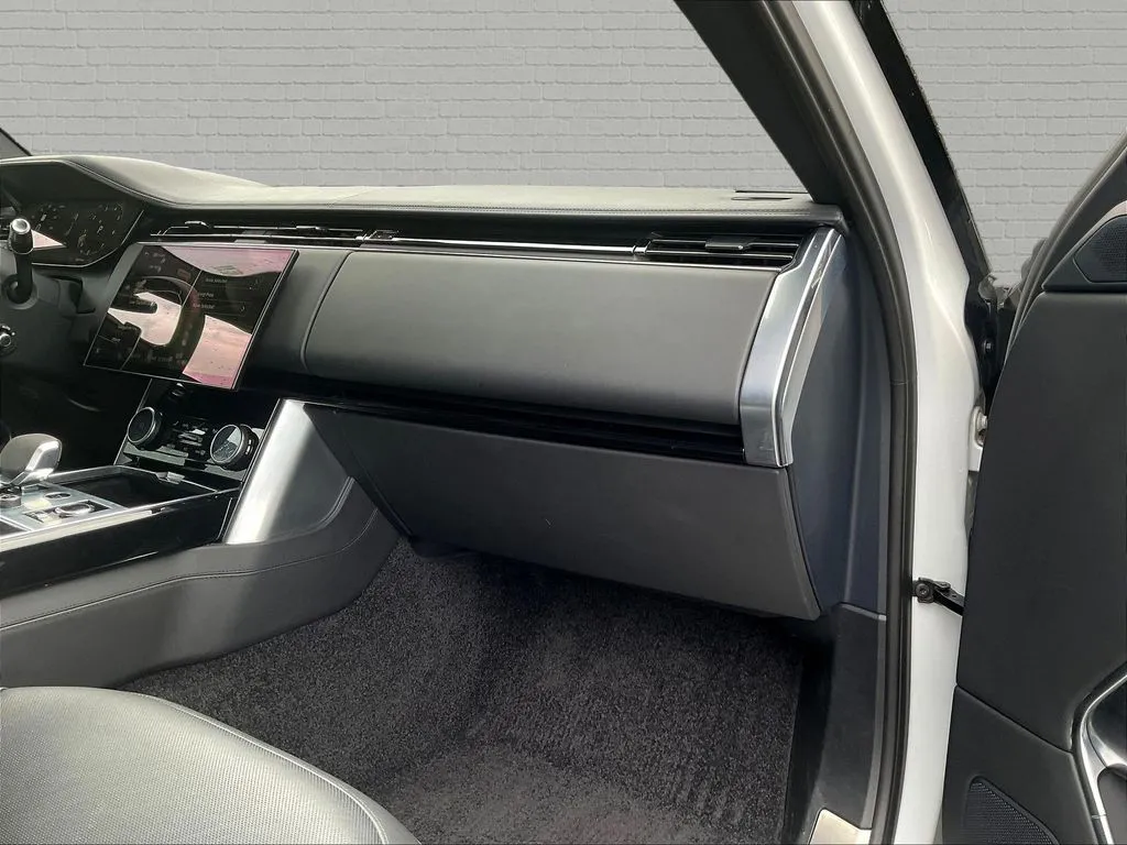 Land Rover Range Rover photo 21