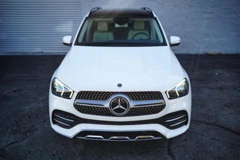 More photos of 2020 Mercedes-Benz GLE 350 at Gravity Autos Roswell, GA