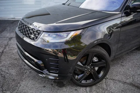 Photos of 2023 Land Rover Discovery S R-Dynamic for sale in Roswell, GA at Gravity Autos Roswell