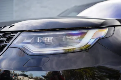 More photos of 2023 Land Rover Discovery S R-Dynamic at Gravity Autos Roswell, GA