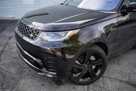 Photos of 2023 Land Rover Discovery S R-Dynamic for sale in Roswell, GA at Gravity Autos Roswell