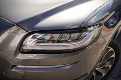 More photos of 2023 Lincoln Nautilus Reserve at Gravity Autos Roswell, GA