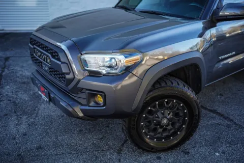Photos of 2019 Toyota Tacoma TRD Off-Road for sale in Roswell, GA at Gravity Autos Roswell