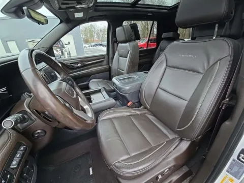 More photos of 2023 GMC Yukon Denali at Gravity Autos Roswell, GA