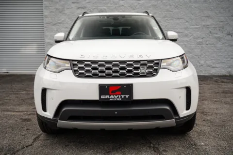 More photos of 2023 Land Rover Discovery S at Gravity Autos Roswell, GA