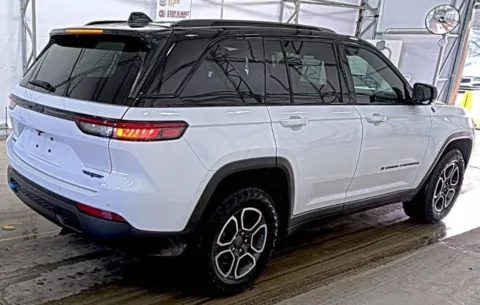 More photos of 2023 Jeep Grand Cherokee Trailhawk 4xe at Gravity Autos Roswell, GA