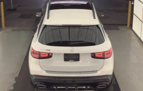 More photos of 2020 Mercedes-Benz GLB 250 at Gravity Autos Roswell, GA