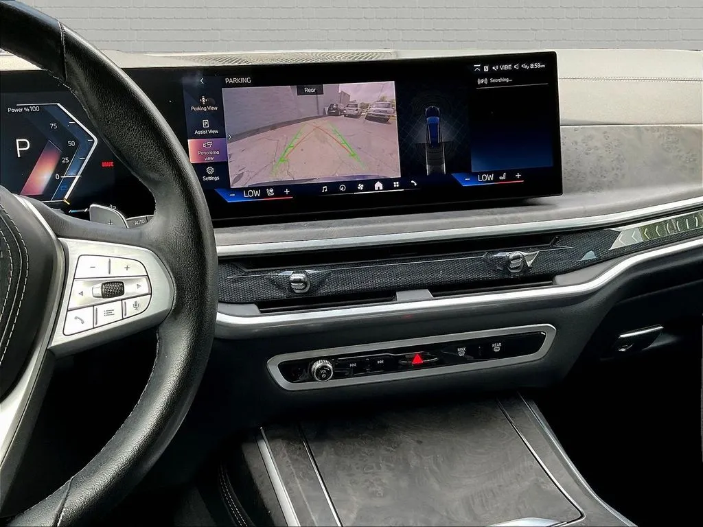 BMW X7 photo 9