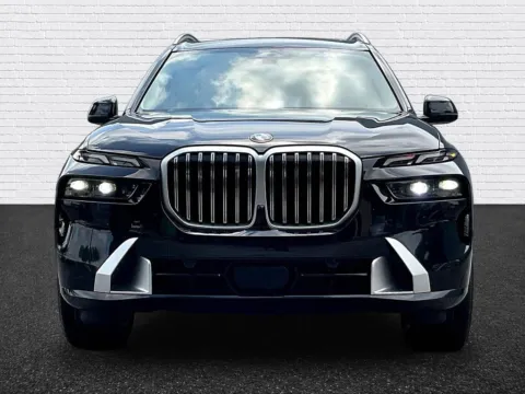 Photos of 2024 BMW X7 xDrive40i for sale in Roswell, GA at Gravity Autos Roswell