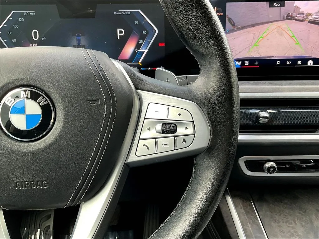BMW X7 photo 12