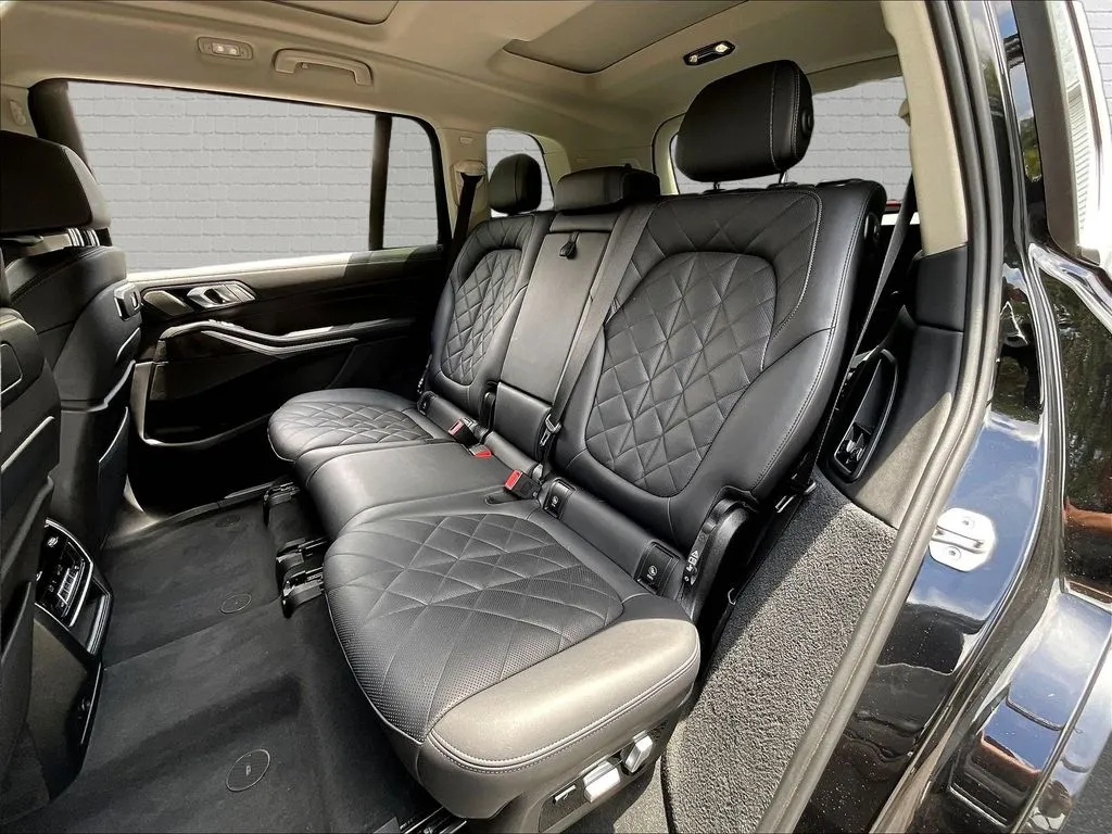 BMW X7 photo 20