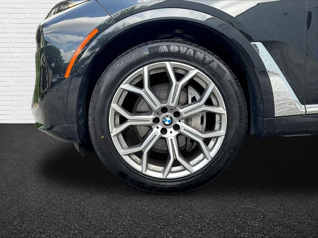 BMW X7 photo 30