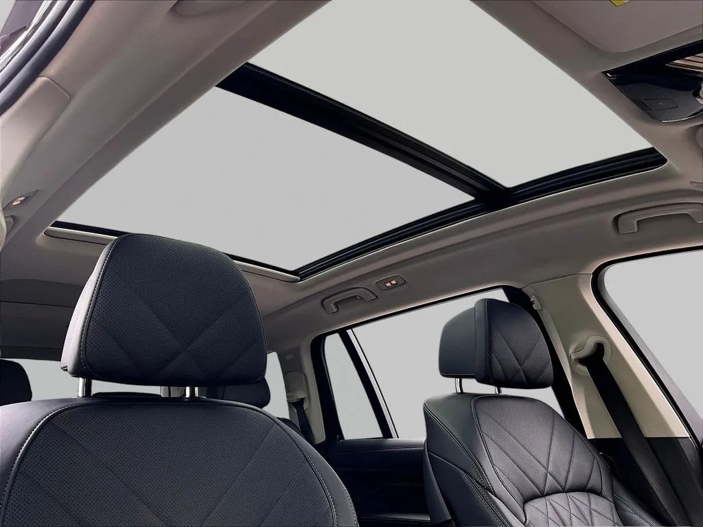 BMW X7 photo 25