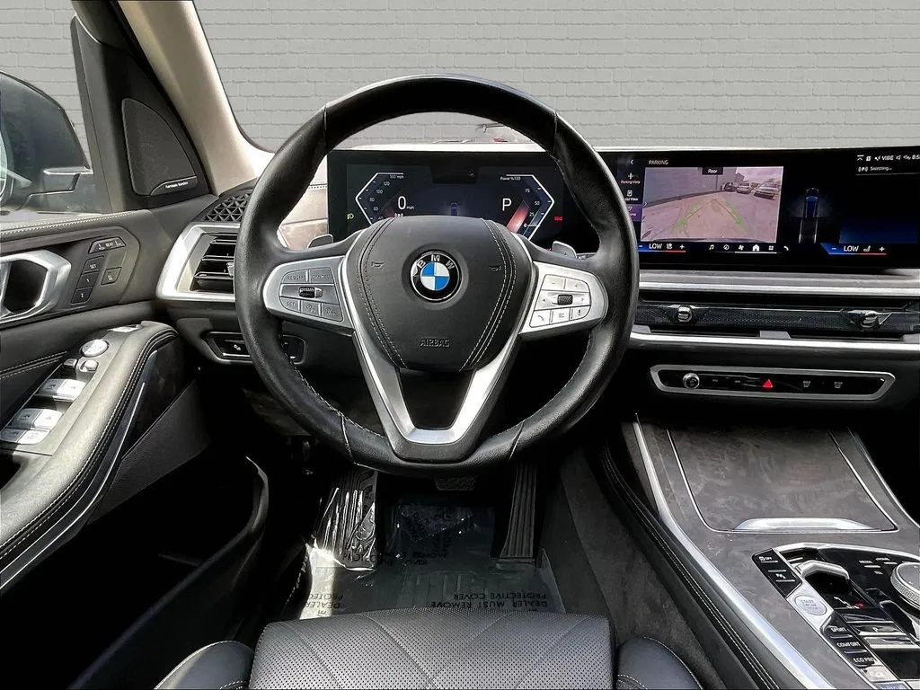 BMW X7 photo 8