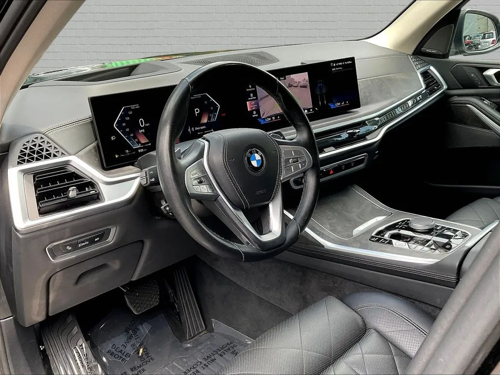BMW X7 photo 15