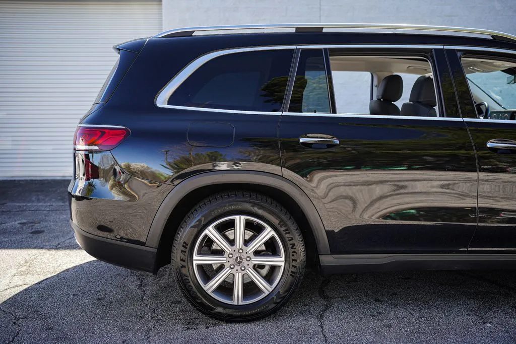 2023 Mercedes-Benz GLS GLS450 - Photo 16