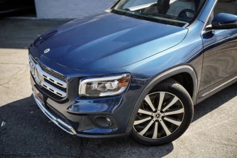 Photos of 2022 Mercedes-Benz GLB 250 for sale in Roswell, GA at Gravity Autos Roswell