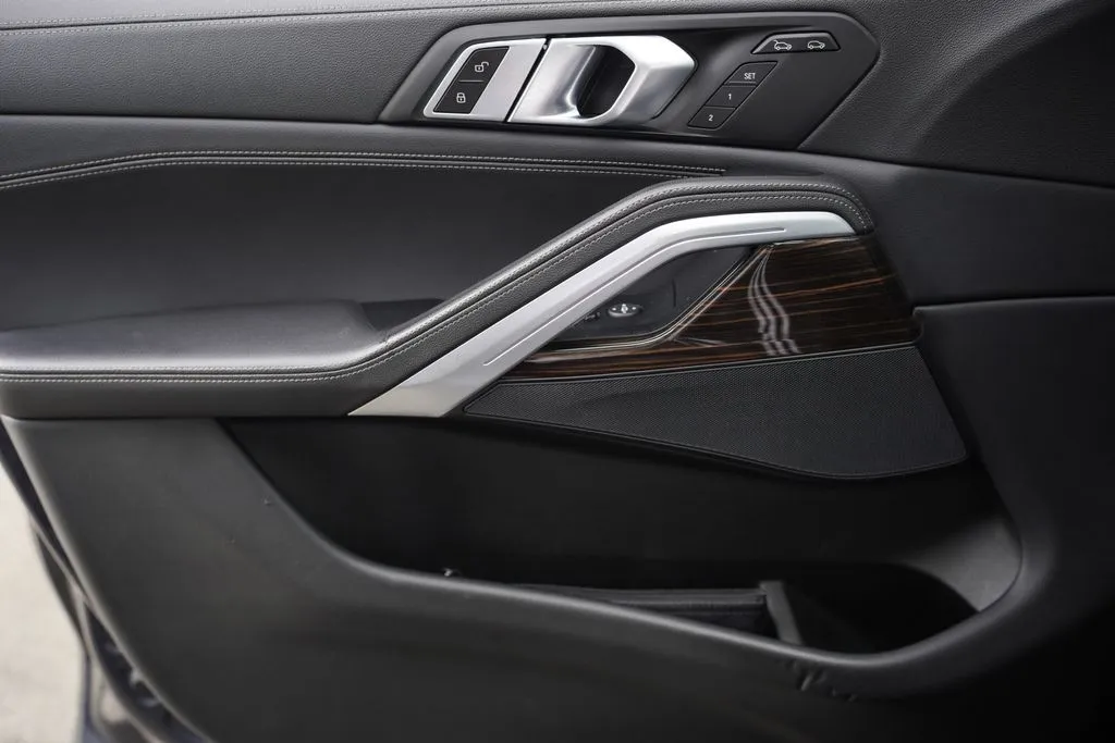 2021 BMW X6 40i - Photo 33