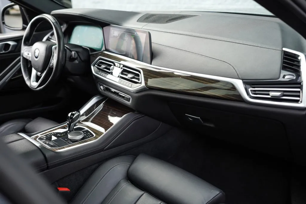 2021 BMW X6 40i - Photo 21