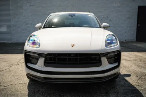 More photos of 2022 Porsche Macan at Gravity Autos Roswell, GA