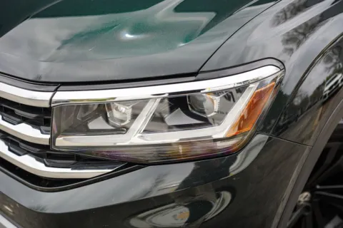 More photos of 2022 Volkswagen Atlas 2.0T SE w/Technology at Gravity Autos Roswell, GA