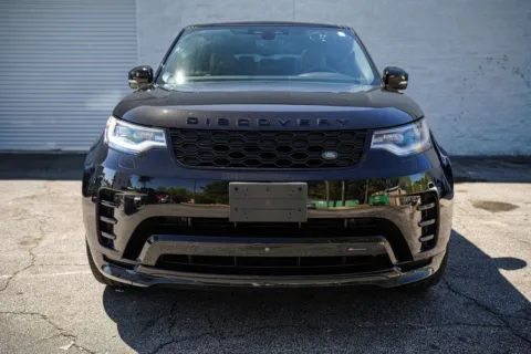More photos of 2023 Land Rover Discovery S R-Dynamic at Gravity Autos Roswell, GA