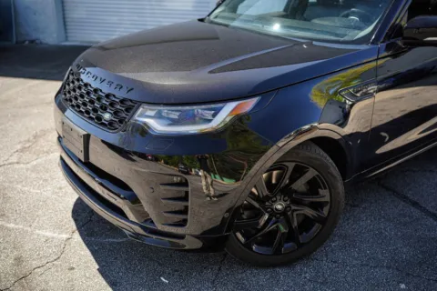 Photos of 2023 Land Rover Discovery S R-Dynamic for sale in Roswell, GA at Gravity Autos Roswell