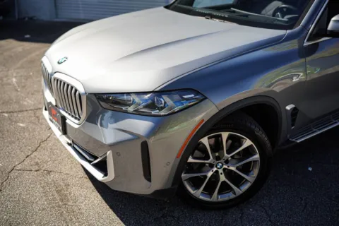 Photos of 2025 BMW X5 sDrive40i for sale in Roswell, GA at Gravity Autos Roswell