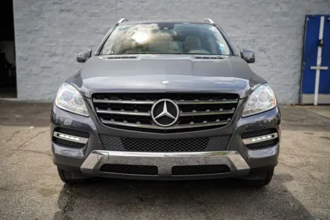 More photos of 2015 Mercedes-Benz M-Class ML 350 at Gravity Autos Roswell, GA