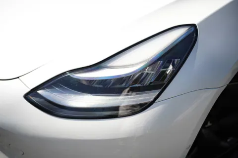 More photos of 2020 Tesla Model 3 Standard Range Plus at Gravity Autos Roswell, GA