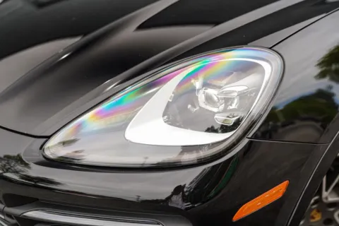 More photos of 2022 Porsche Cayenne Platinum Edition at Gravity Autos Roswell, GA