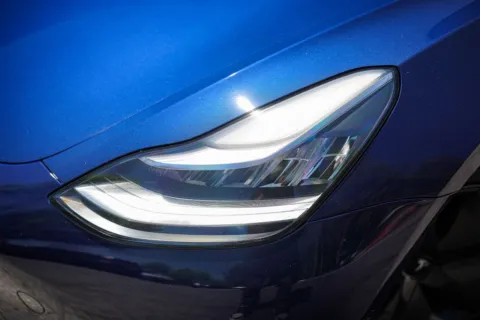 More photos of 2019 Tesla Model 3 Long Range at Gravity Autos Roswell, GA