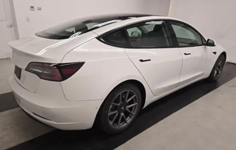 More photos of 2021 Tesla Model 3 Standard Range Plus at Gravity Autos Roswell, GA