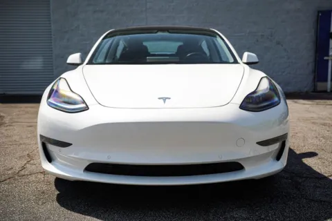 More photos of 2021 Tesla Model 3 Standard Range Plus at Gravity Autos Roswell, GA